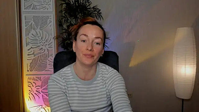 RebeccaMartinez online show from 04-12-26, 07:11