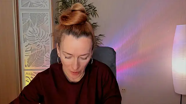 RebeccaMartinez online show from 05-01-26, 06:18