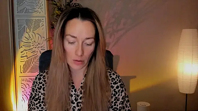 RebeccaMartinez online show from 02-13-26, 06:57