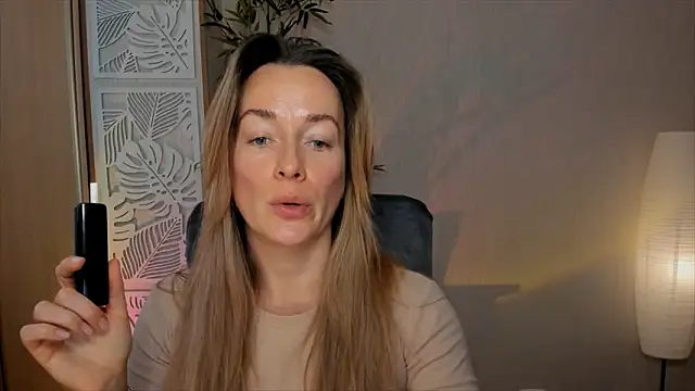 RebeccaMartinez online show from 02-28-26, 07:30