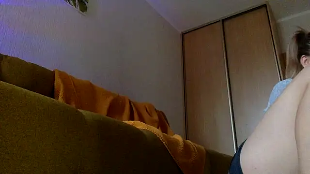 RebeccaMartinez online show from 03-07-25, 05:29