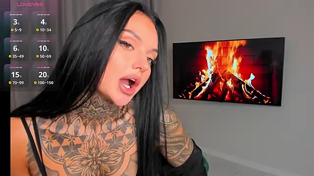 Snapshot of pantera_flashh chatting on 12-08-24, 12:02 pantera flashh online show from 12-08-24, 12:02