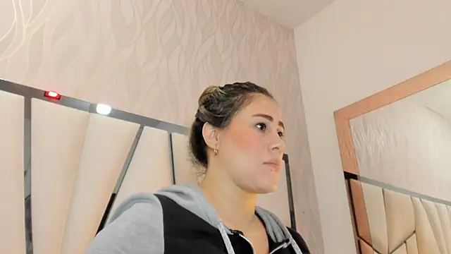 kimberly7  online show from 10-30-25, 11:41