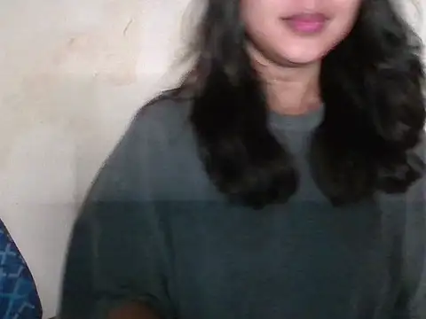 Snapshot of _smiling4u_ chatting on 05-06-26, 06:56 smiling4u online show from 05-06-26, 06:56