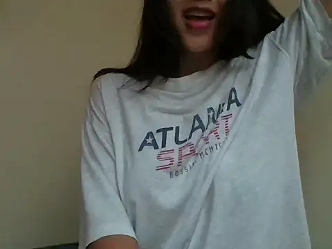 Snapshot of _smiling4u_ chatting on 05-29-26, 07:03 smiling4u online show from 05-29-26, 07:03