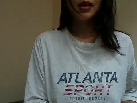 Snapshot of _smiling4u_ chatting on 06-03-26, 06:58 smiling4u online show from 06-03-26, 06:58