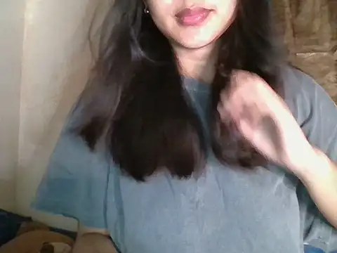 smiling4u  online show from 07-15-26, 12:23