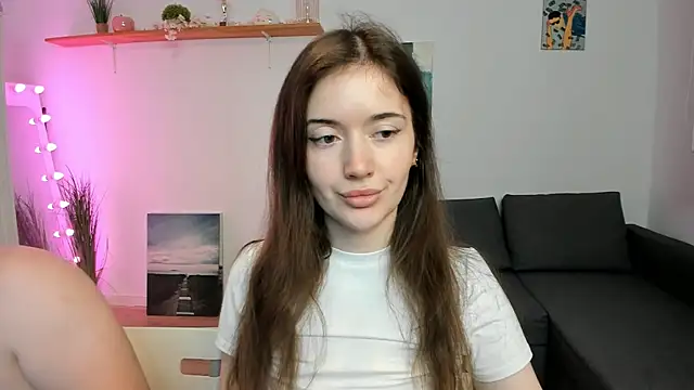 PollyFlame online show from 10-19-25, 12:02