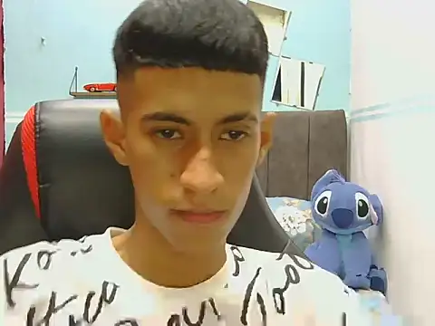 Angelstripboy online show from 06-10-26, 11:06