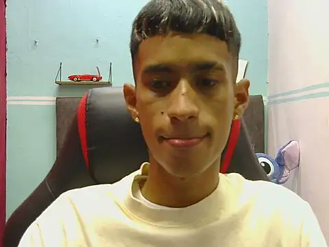Angelstripboy online show from 05-01-26, 05:51