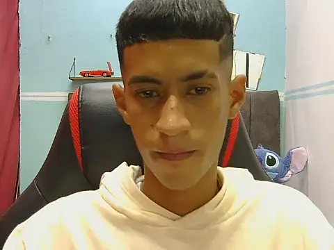 Angelstripboy online show from 05-27-26, 06:37