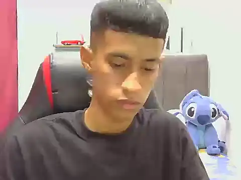 Angelstripboy online show from 05-30-26, 02:12