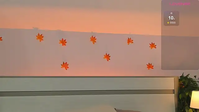 Snapshot of Phoenix_Margo chatting on 09-29-25, 04:30 Phoenix Margo online show from 09-29-25, 04:30