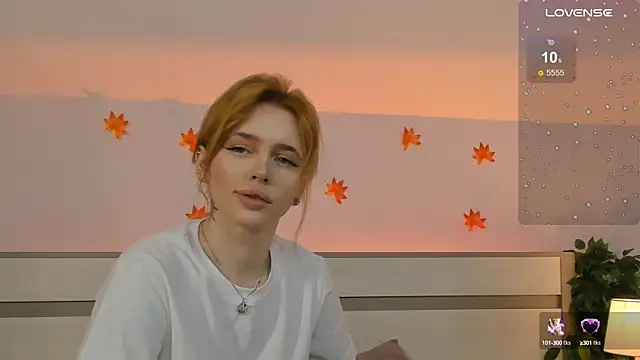 Snapshot of Phoenix_Margo chatting on 09-28-25, 03:02 Phoenix Margo online show from 09-28-25, 03:02