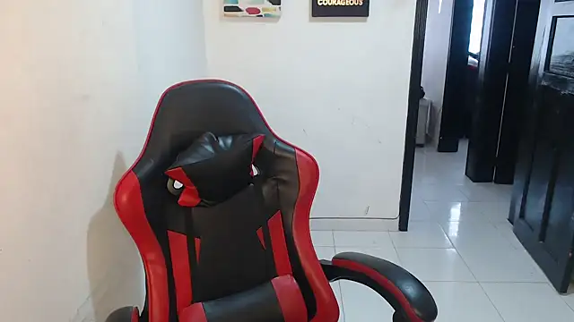 Liamiler01  online show from 02-17-26, 03:53