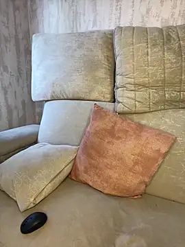 Liamiler01  online show from 03-01-26, 12:27