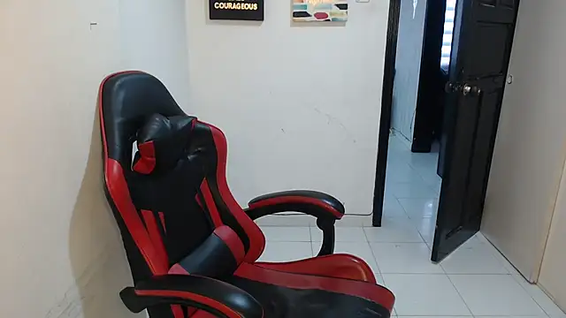 Liamiler01  online show from 02-06-26, 12:34