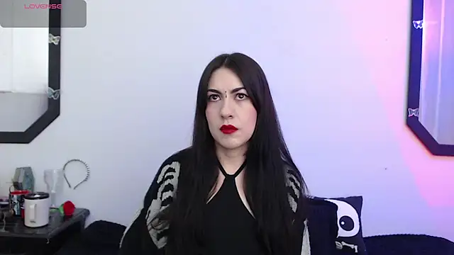 Amy Aloqua online show from 09-28-25, 03:30