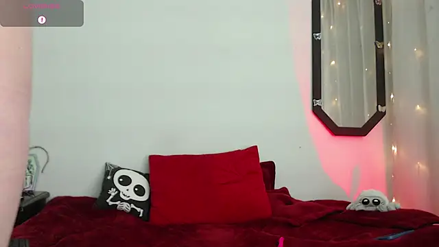 Amy Aloqua online show from 02-16-26, 03:54