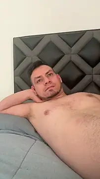 Snapshot of Rick_Diesel_ chatting on 04-02-26, 04:35 Rick Diesel online show from 04-02-26, 04:35