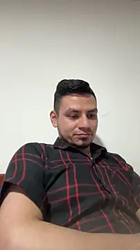 Snapshot of Rick_Diesel_ chatting on 03-08-26, 04:43 Rick Diesel online show from 03-08-26, 04:43