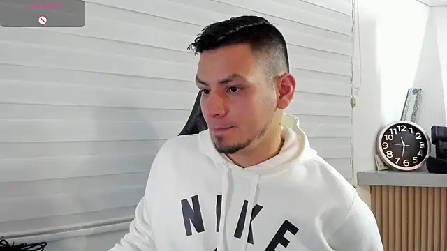 Snapshot of Rick_Diesel_ chatting on 02-05-26, 04:30 Rick Diesel online show from 02-05-26, 04:30