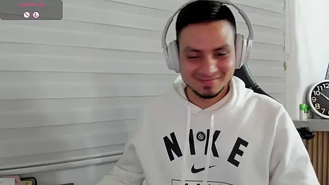 Snapshot of Rick_Diesel_ chatting on 04-11-26, 07:45 Rick Diesel online show from 04-11-26, 07:45