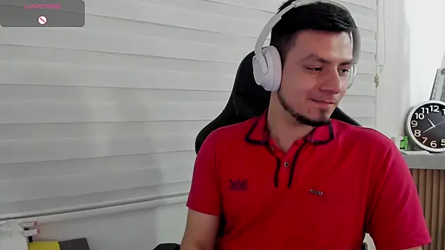 Snapshot of Rick_Diesel_ chatting on 02-19-26, 03:36 Rick Diesel online show from 02-19-26, 03:36