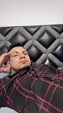 Snapshot of Rick_Diesel_ chatting on 03-07-26, 06:02 Rick Diesel online show from 03-07-26, 06:02