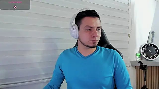 Snapshot of Rick_Diesel_ chatting on 03-17-26, 03:42 Rick Diesel online show from 03-17-26, 03:42