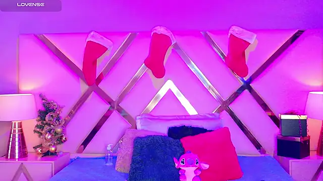 MalaikaBrown online show from 12-17-25, 12:21