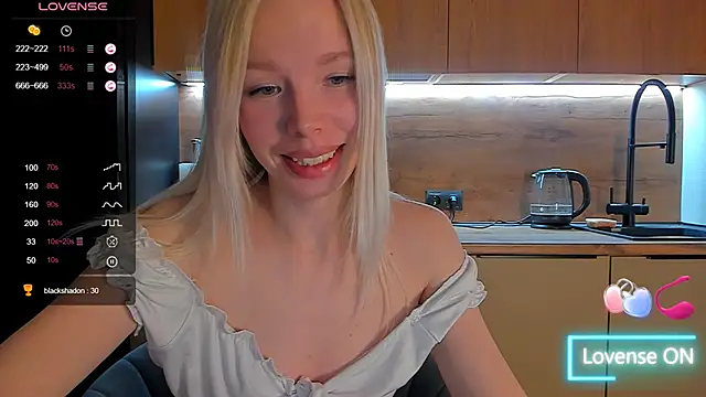 Olivia Bells online show from 03-25-26, 09:14