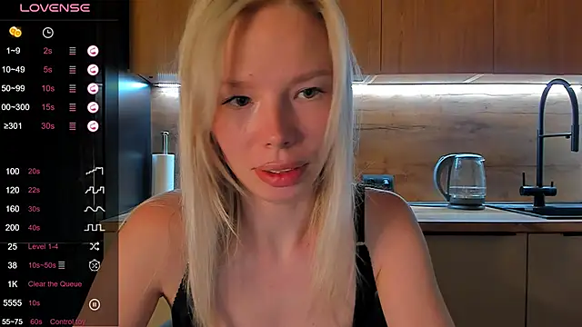 Olivia Bells online show from 06-18-26, 09:20