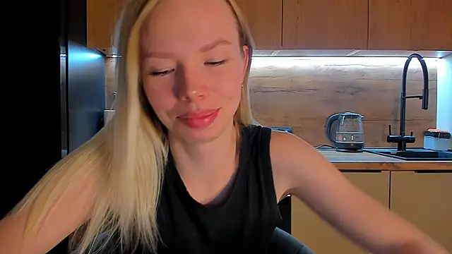 Olivia Bells online show from 02-25-26, 09:14