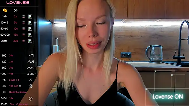 Olivia Bells online show from 06-21-26, 09:42