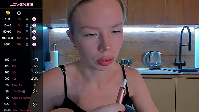Olivia Bells online show from 05-28-26, 09:10