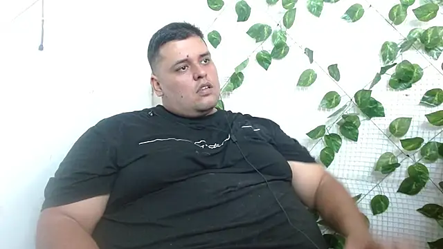 Snapshot of altairstudiosvip_ chatting on 05-11-26, 04:04 altairstudiosvip online show from 05-11-26, 04:04