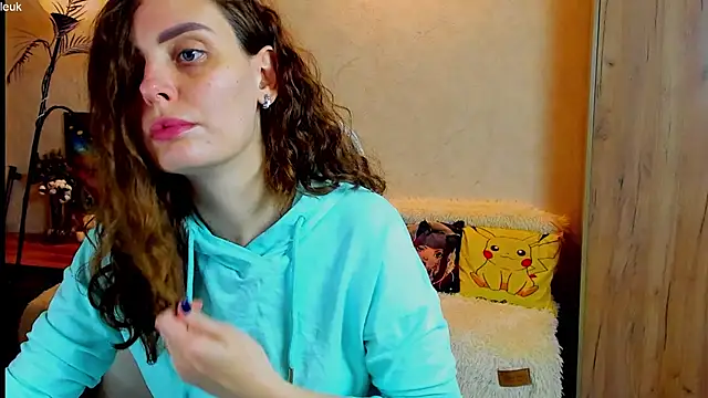 mia grantes online show from 11-02-25, 05:51