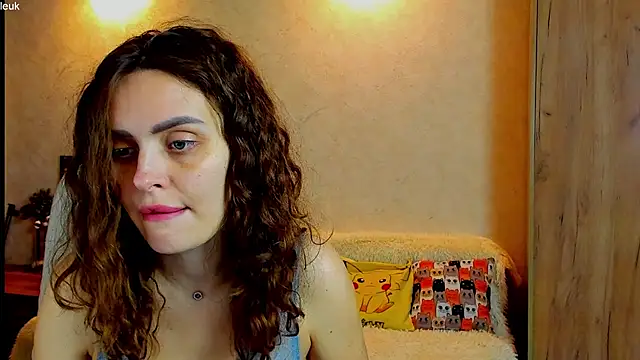 mia grantes online show from 10-30-25, 03:31