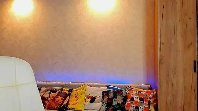 mia grantes online show from 02-07-25, 07:17