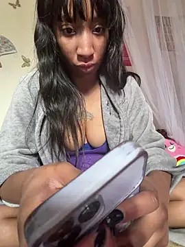 Snapshot of Iceblanca chatting on 02-21-26, 05:59 Iceblanca online show from 02-21-26, 05:59