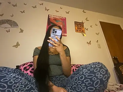 Iceblanca online show from 03-16-26, 04:09