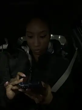 Snapshot of Iceblanca chatting on 02-10-26, 04:22 Iceblanca online show from 02-10-26, 04:22