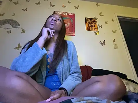 Snapshot of Iceblanca chatting on 02-03-26, 04:21 Iceblanca online show from 02-03-26, 04:21