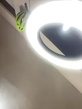 Snapshot of -Marivalda- chatting on 02-18-26, 10:12 -Marivalda- online show from 02-18-26, 10:12