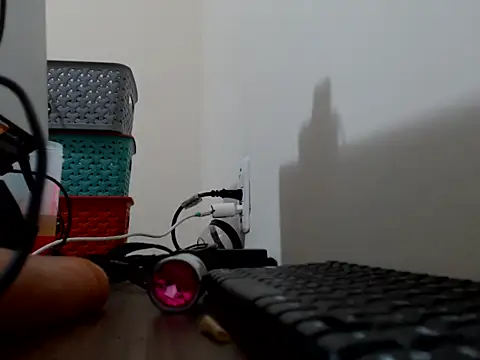 Snapshot of -Marivalda- chatting on 02-12-25, 08:07 -Marivalda- online show from 02-12-25, 08:07