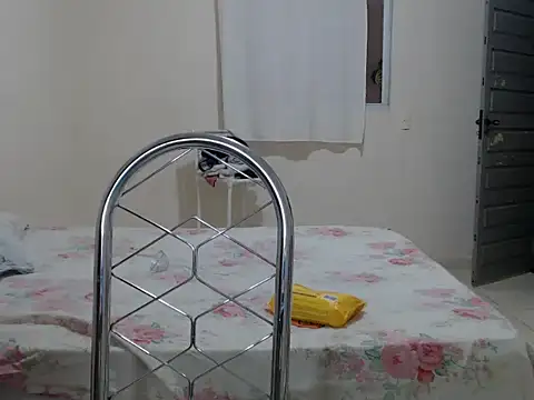 Snapshot of -Marivalda- chatting on 09-09-25, 08:35 -Marivalda- online show from 09-09-25, 08:35