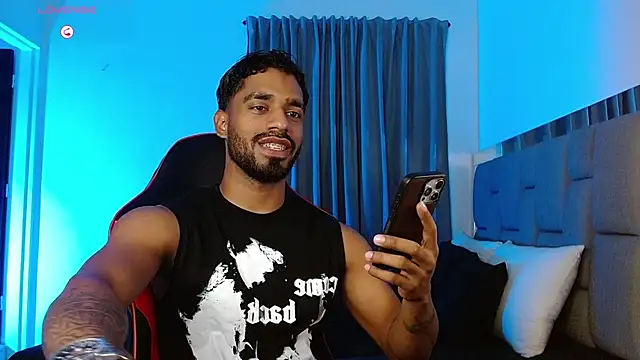 Snapshot of Christian_thor chatting on 02-01-26, 04:22 Christian thor online show from 02-01-26, 04:22