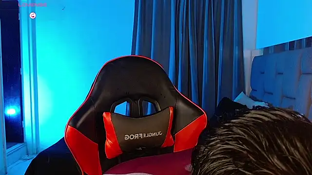 Snapshot of Christian_thor chatting on 12-02-25, 03:19 Christian thor online show from 12-02-25, 03:19