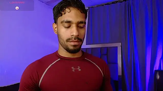 Snapshot of Christian_thor chatting on 04-16-26, 04:02 Christian thor online show from 04-16-26, 04:02